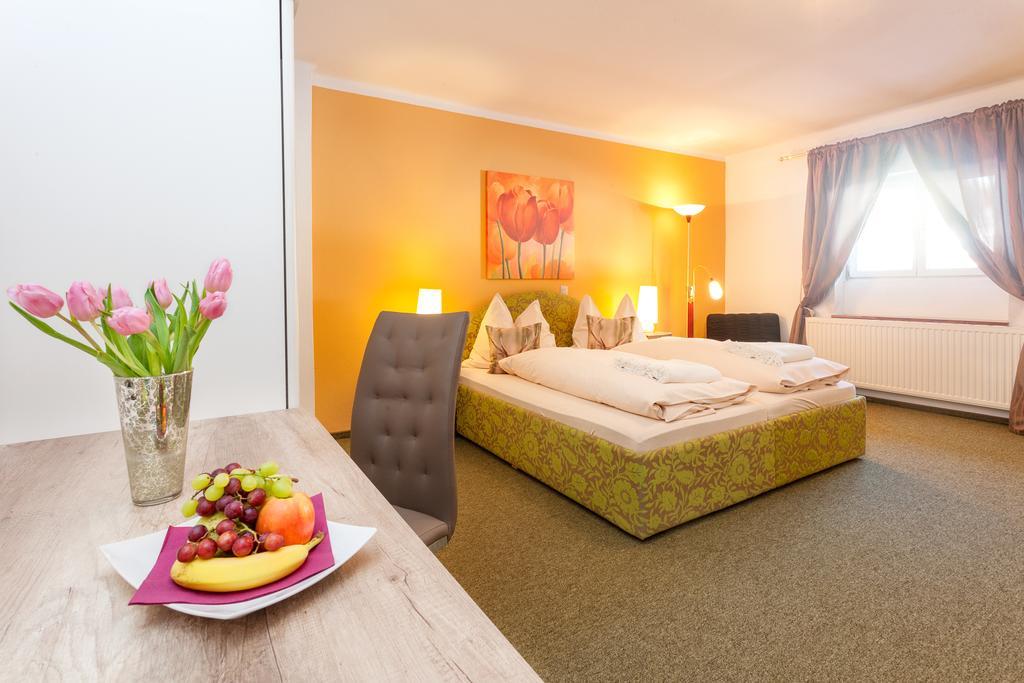 Gasthof Krisplwirt Hotel Esterno foto